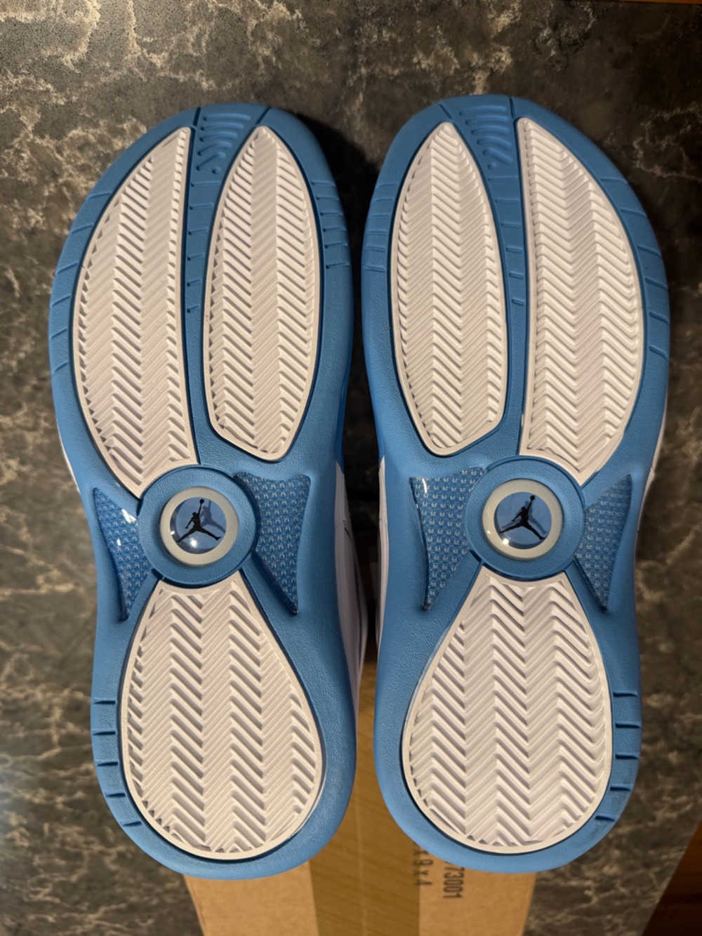 NEW Air Jordan Jumpman Team 1 (White University Blue) FV3928-101 - Picture 7 of 7